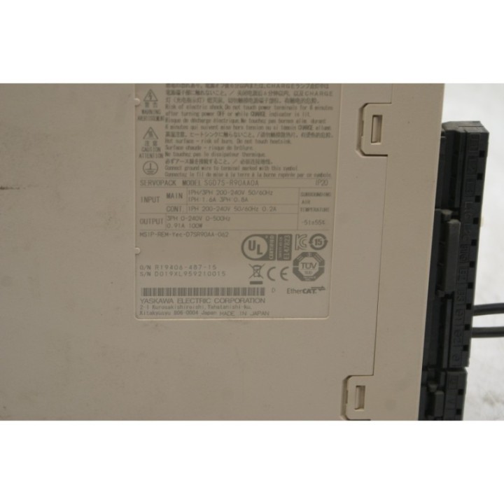 Yaskawa Electric SGD7S-R90AA0A Yaskawa Electric SGD7S-R90AA0A
