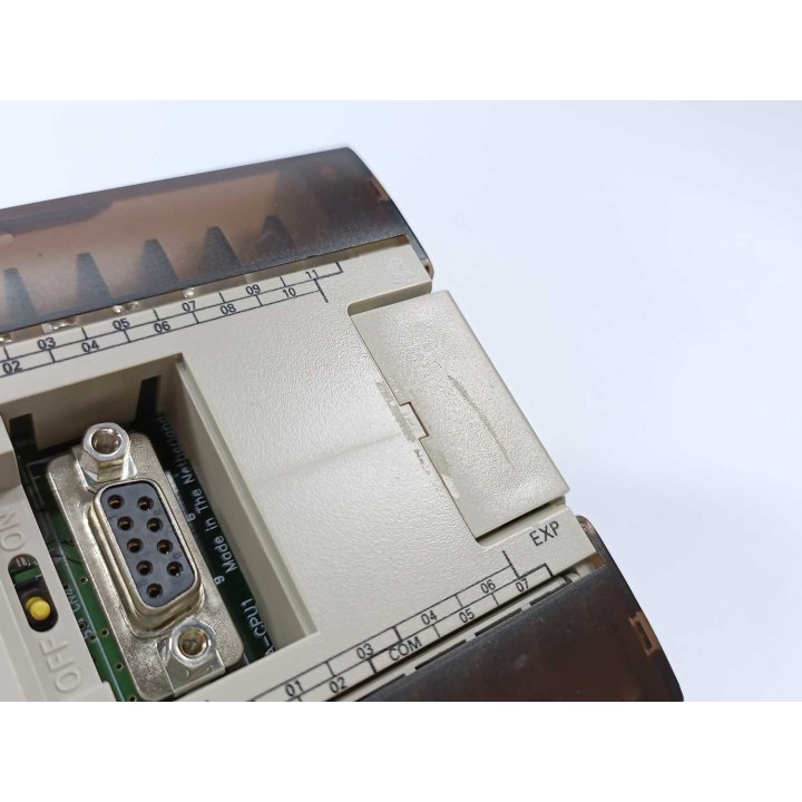 OMRON CPM2A-40CDT1-D