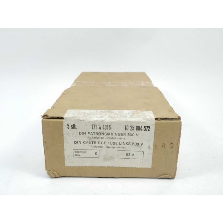 LK/Bussmann 171A4316 LK/Bussmann 171A4316