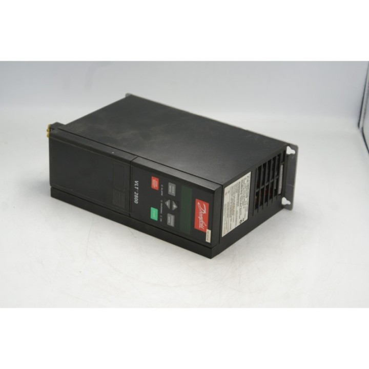 DANFOSS Danfoss VLT2840PT4B20STR1DBF10A00 195N1079 DANFOSS Danfoss VLT2840PT4B20STR1DBF10A00 195N1079