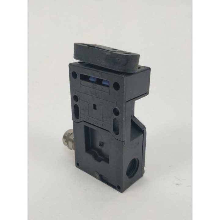 Schmersal AZ 16-12 zvrk-M16 Schmersal AZ 16-12 zvrk-M16