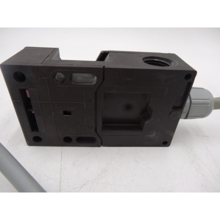 Schmersal Schmersal AZ16-03ZVRK-M16-2254 Schmersal Schmersal AZ16-03ZVRK-M16-2254