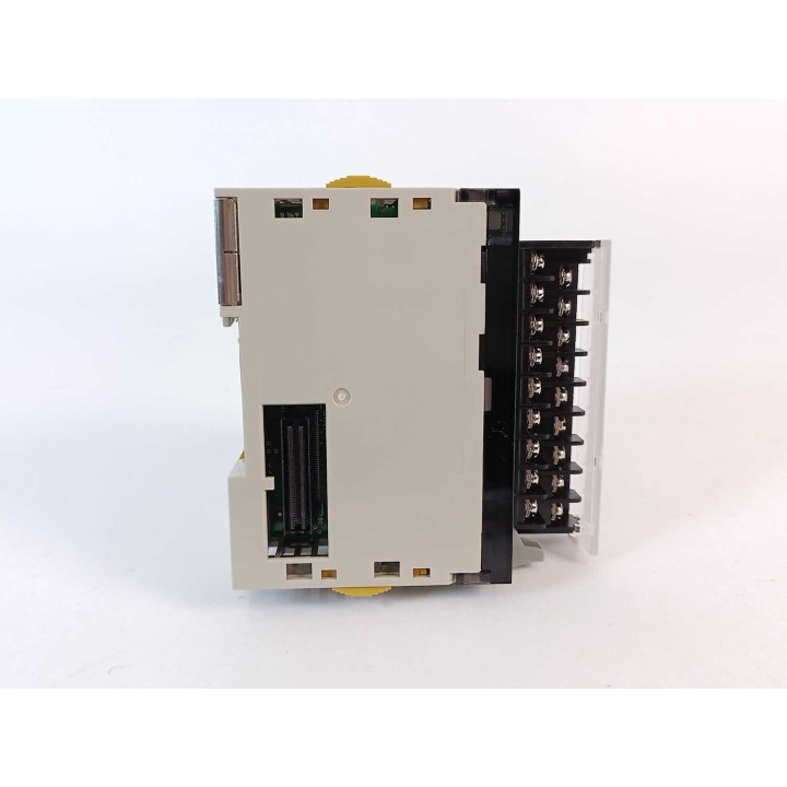 OMRON CJ1W-ID211