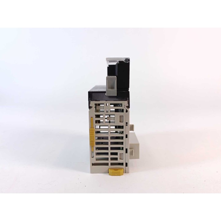 OMRON CJ1W-ID211