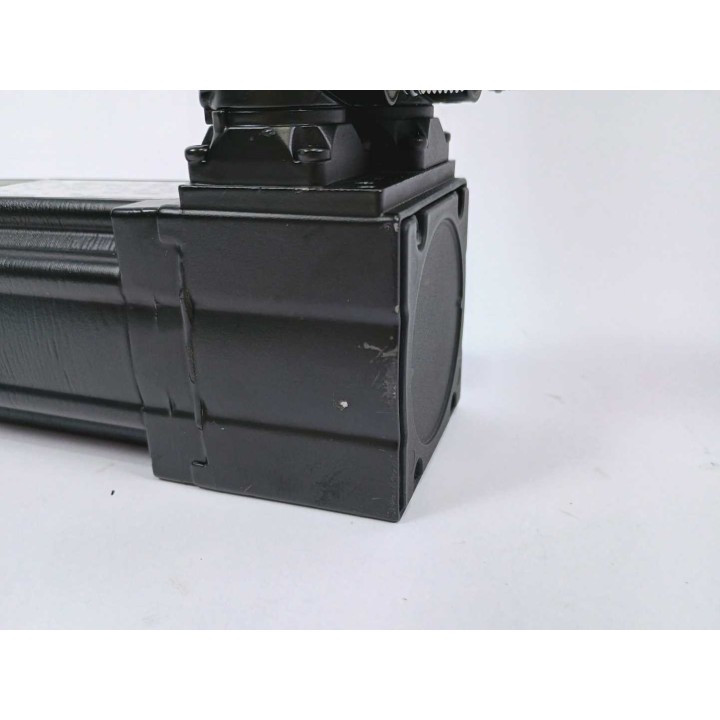 LENZE MCS06F41-RS0B0-B11N-ST5S00N-R0SU