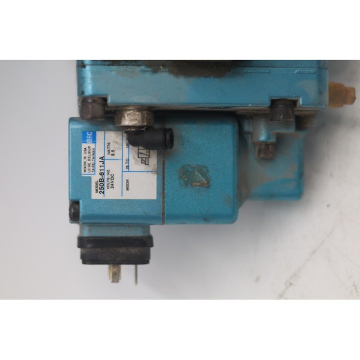 MAC Mac Valves 57D-76-611JA + 250B-611JA MAC Mac Valves 57D-76-611JA + 250B-611JA