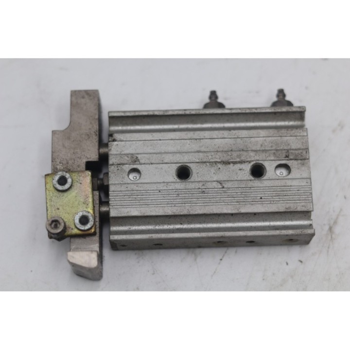 CKD CKD STR2-M-10-10-0  FL353805 CKD CKD STR2-M-10-10-0  FL353805