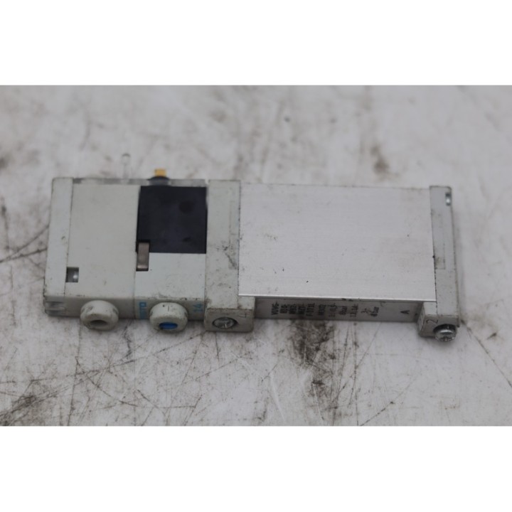 FESTO Festo VUVG-B10-M52-MZT-F-1T1L FESTO Festo VUVG-B10-M52-MZT-F-1T1L