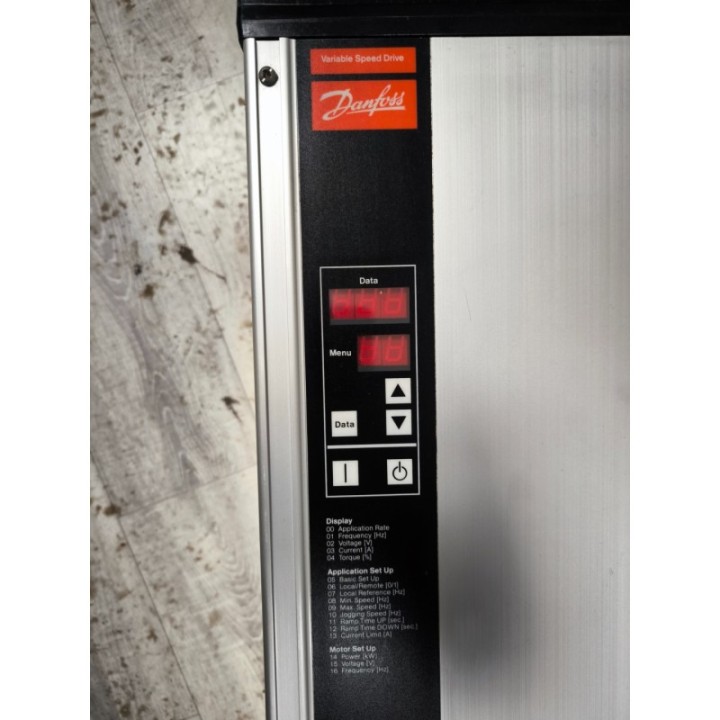 DANFOSS VLT3032 175H1251 DANFOSS VLT3032 175H1251