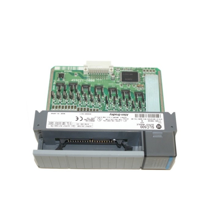 Allen-Bradley 1746-OB32 SER:D Allen-Bradley 1746-OB32 SER:D