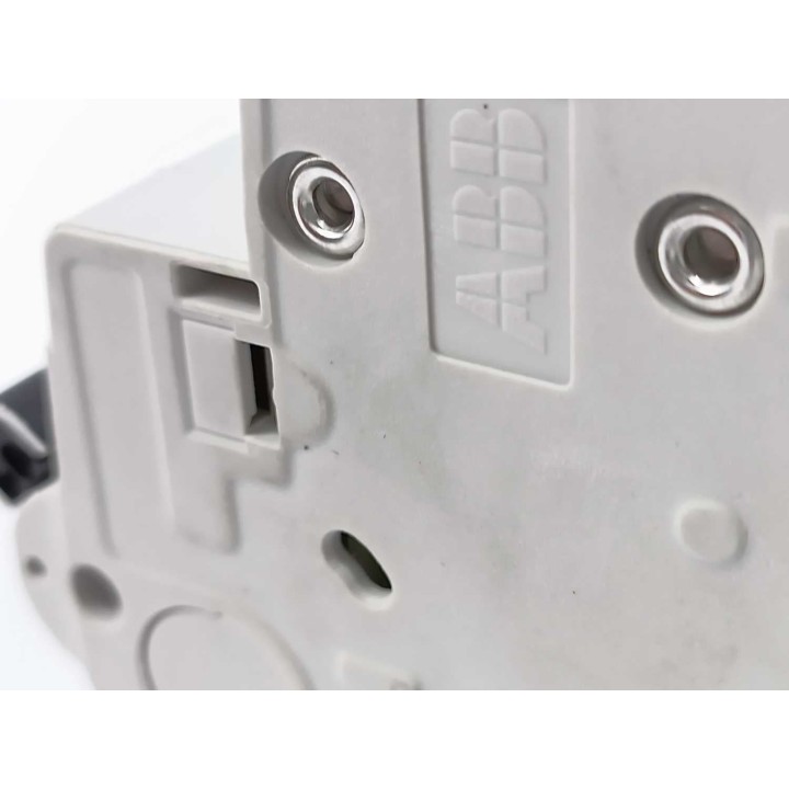 ABB 2CDS254001R0634