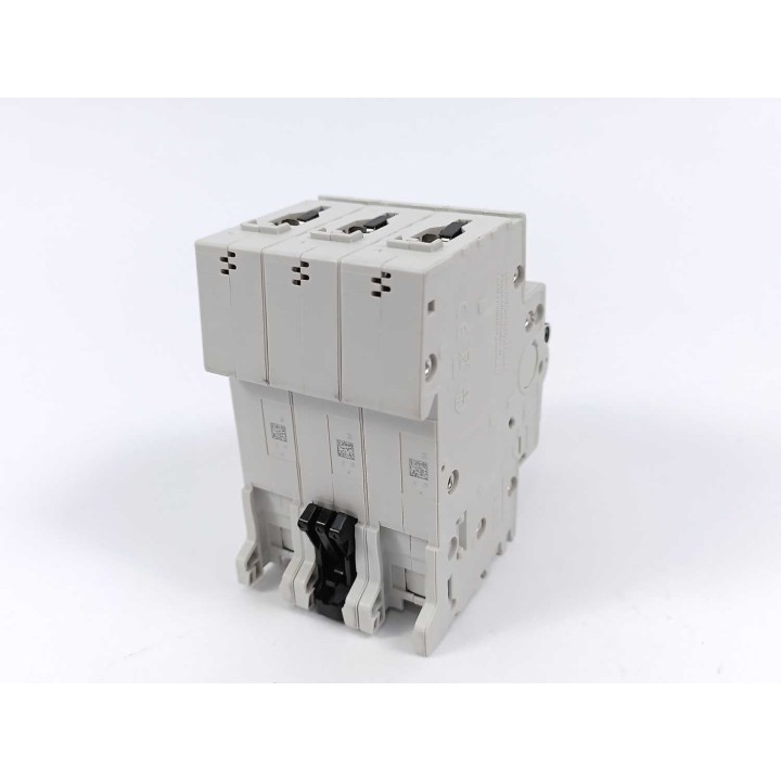 ABB 2CDS273001R0467