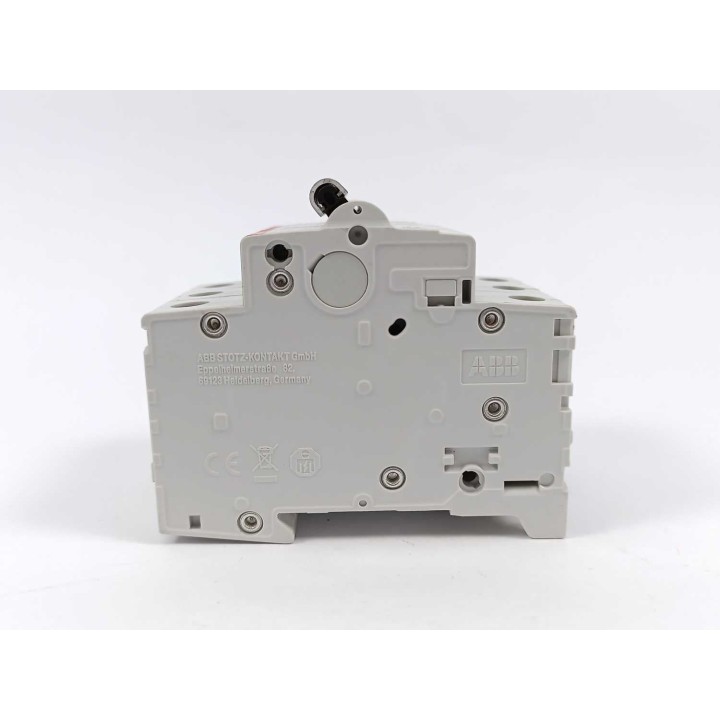 ABB 2CDS273001R0467