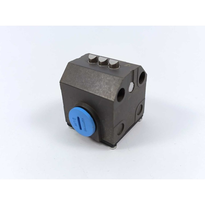 BALLUFF BNS 819-B03-D08-40-11