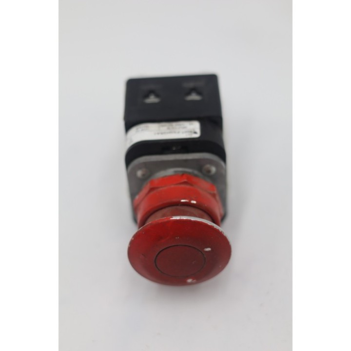 Allen-Bradley Allen Bradley 800T-FXQH2RA1 + 800TC-N374