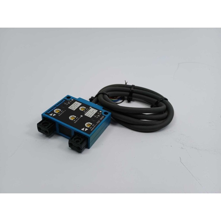 Yamatake   Honeywell FE5F-2RC6P