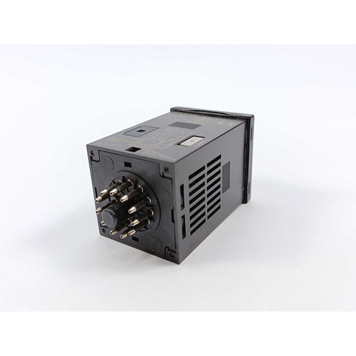 OMRON H7CX-A11-N