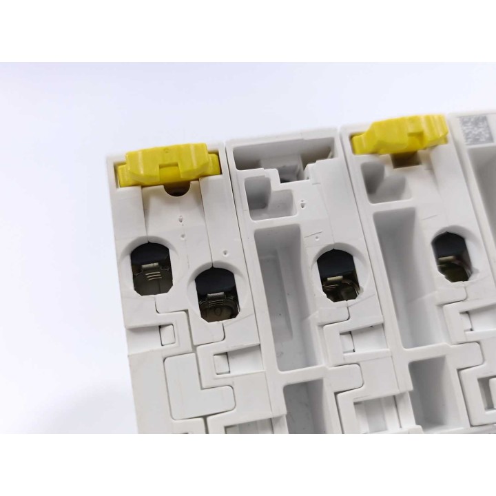Schneider Electric A9DC3710