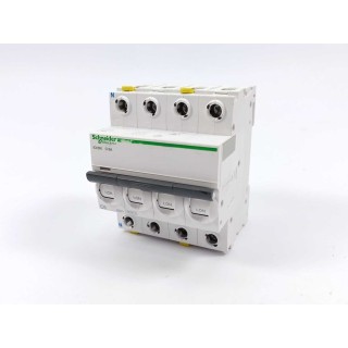 Schneider Electric A9F04706
