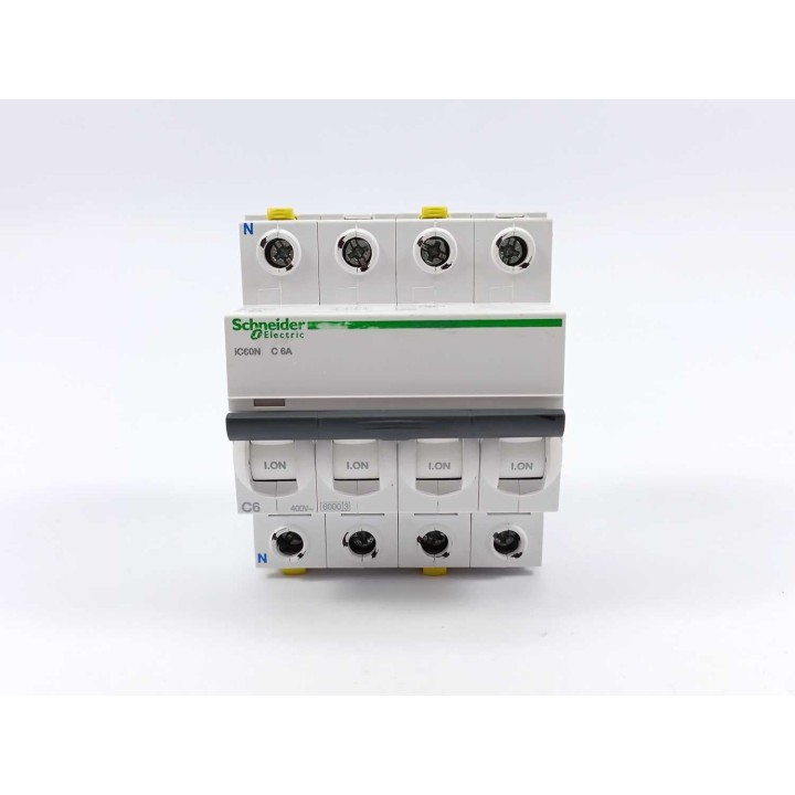 Schneider Electric A9F04706