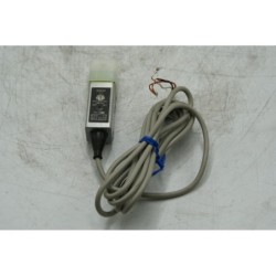 Omron Omron Photoelectric Switch E3S-XE1