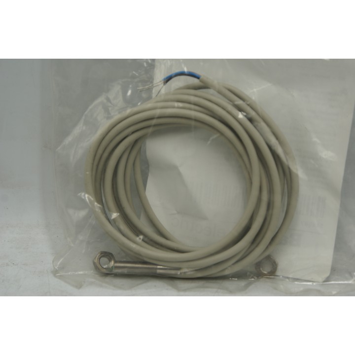 Baumer BAUMER IFRM 05P15A1/L Inductive sensor
