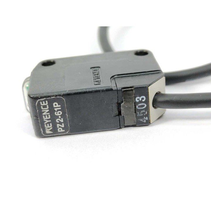 KEYENCE  PZ2-61P