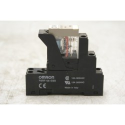 Omron OMRON P2RF-05-ESS 300VAC