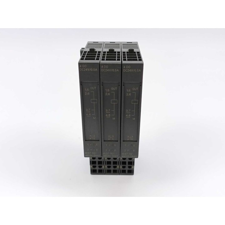 SIEMENS 6ES7132-4BD00-0AA0
