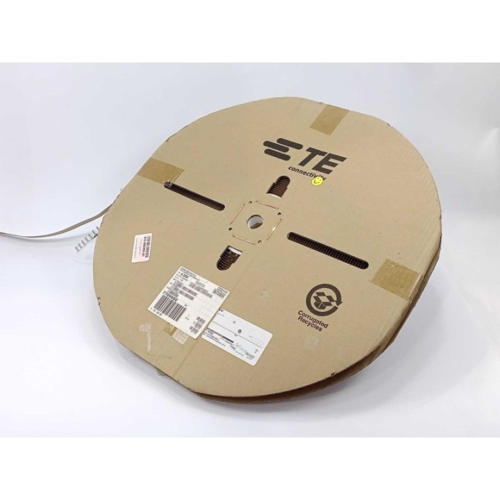 TE Connectivity 1744144-1