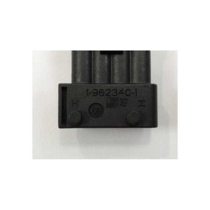 TE Connectivity 1-962340-1