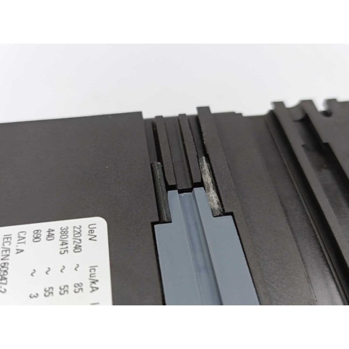 Siemens 3VA2225-5HL32-0AA0