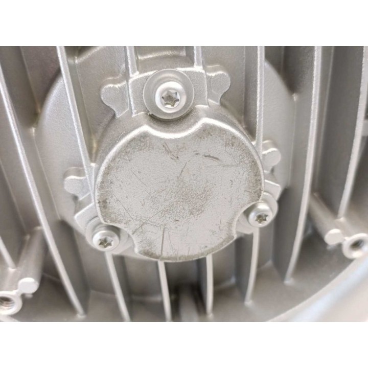 Wuxi Gezhiling Mechanical   Electrical C 2RB110-7AA01