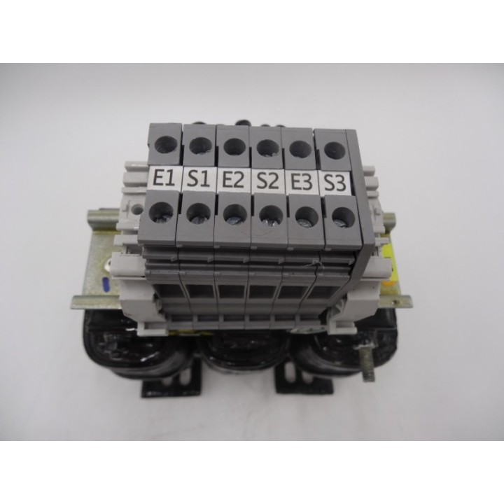 SCHNEIDER ELECTRIC  Schneider Electric Altivar VW3A4553