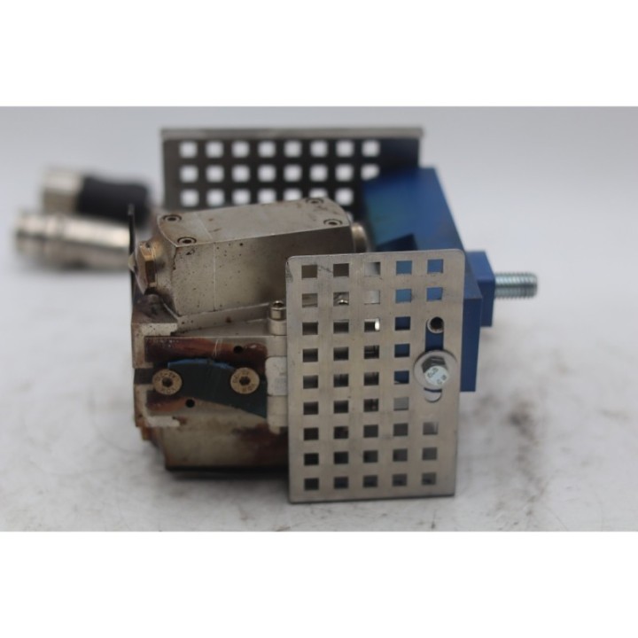 Baumer Baumer tesla KR6463023402-1946-003