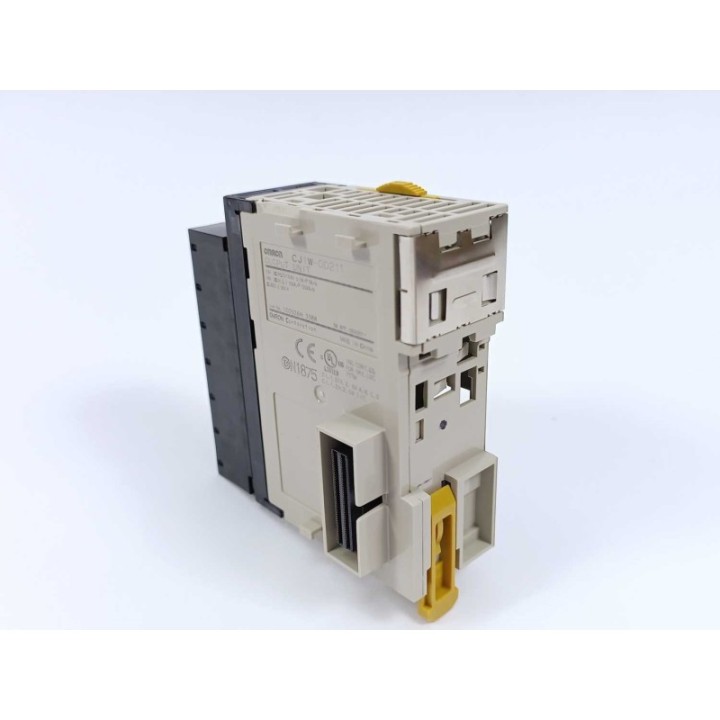 OMRON CJ1W-OD211