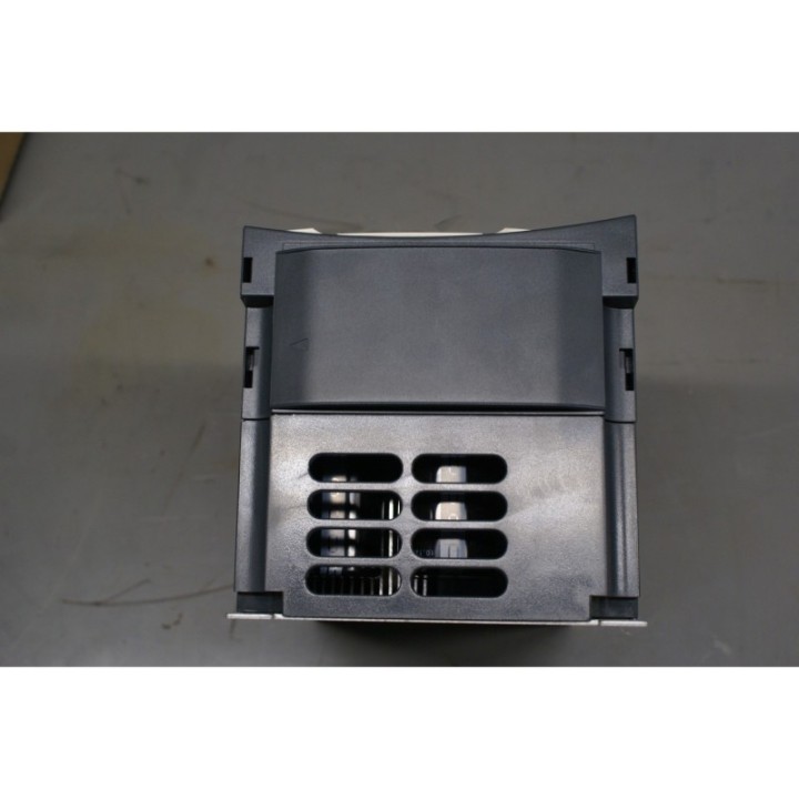 SCHNEIDER ELECTRIC  Schneider Electric Altivar 71 ATV71HU40N4