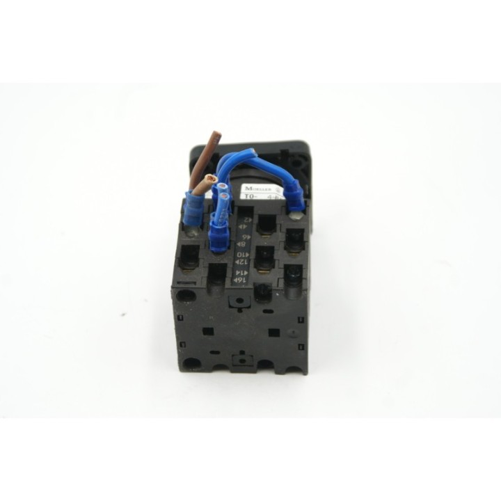 MOELLER  Eaton Moeller 4-8213