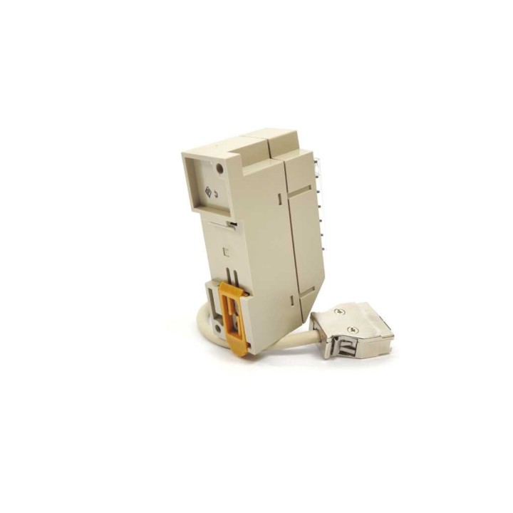 OMRON CPM1CIF11