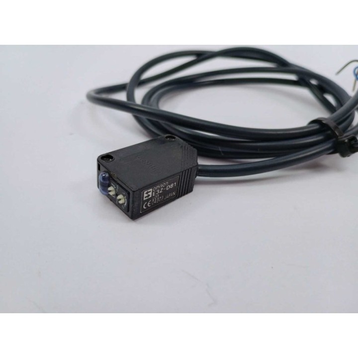 OMRON E3Z-D81