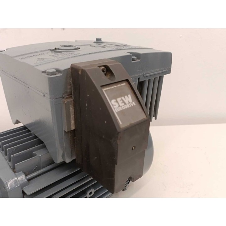 SEW-EURODRIVE  K37DT80K4 MM07 MLU BW1