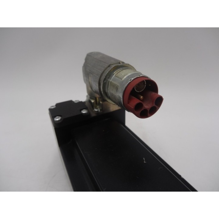 B&R Serwomotor B&R 8LSA25.D9060S200-3
