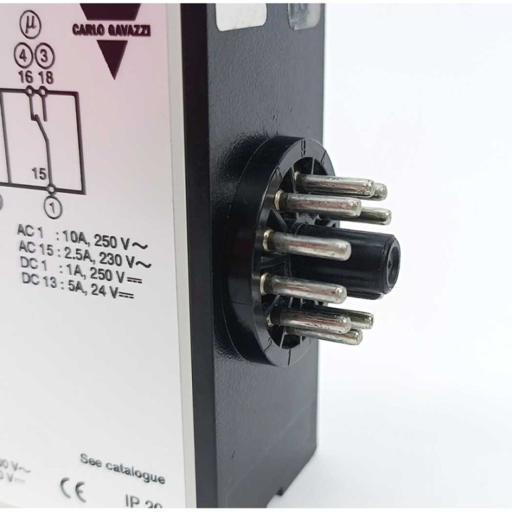 Carlo Gavazzi SV 120 230