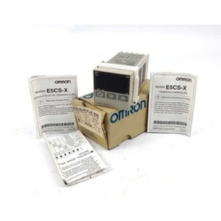 OMRON E5CS-R1KJX-520