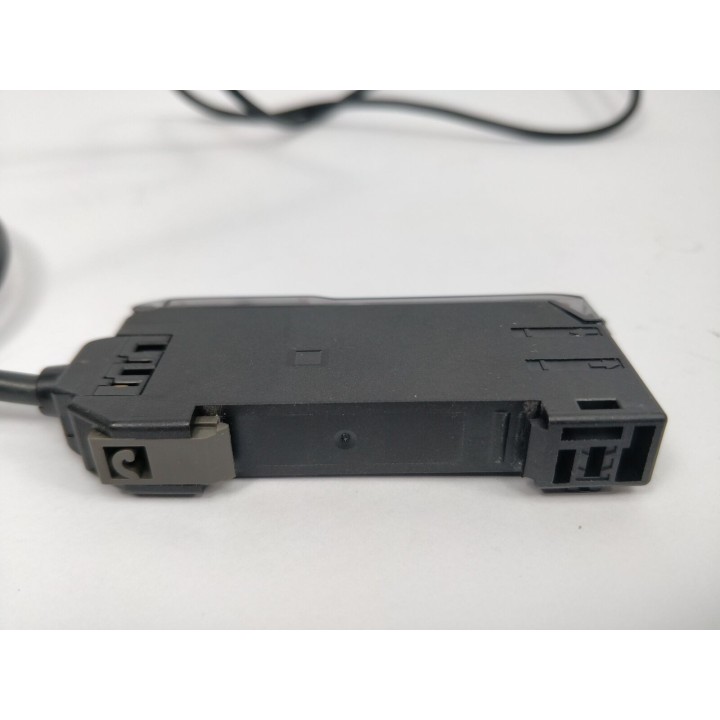 OMRON E3X-NA8