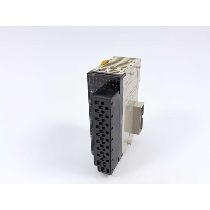 OMRON CJ1W-OD211