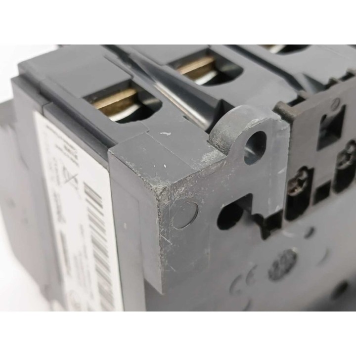 Schneider Electric INS40 63 80