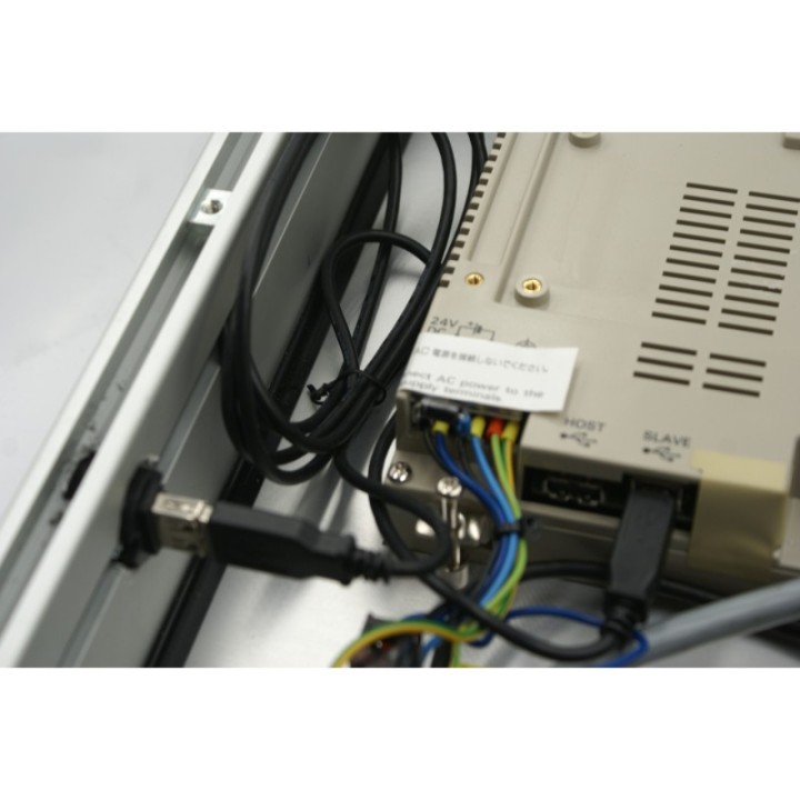 Omron Zestaw: 1x Omron NS8-TV00-V2, 3x Eaton M22-LED-, 1x Eaton M22-PVT