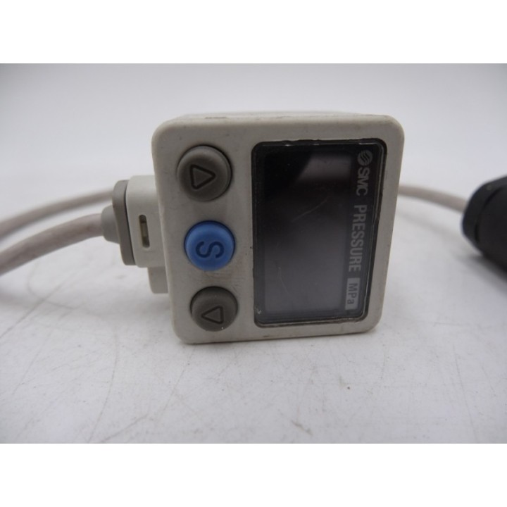 SMC SMC ISE40A-01-T 24V DC