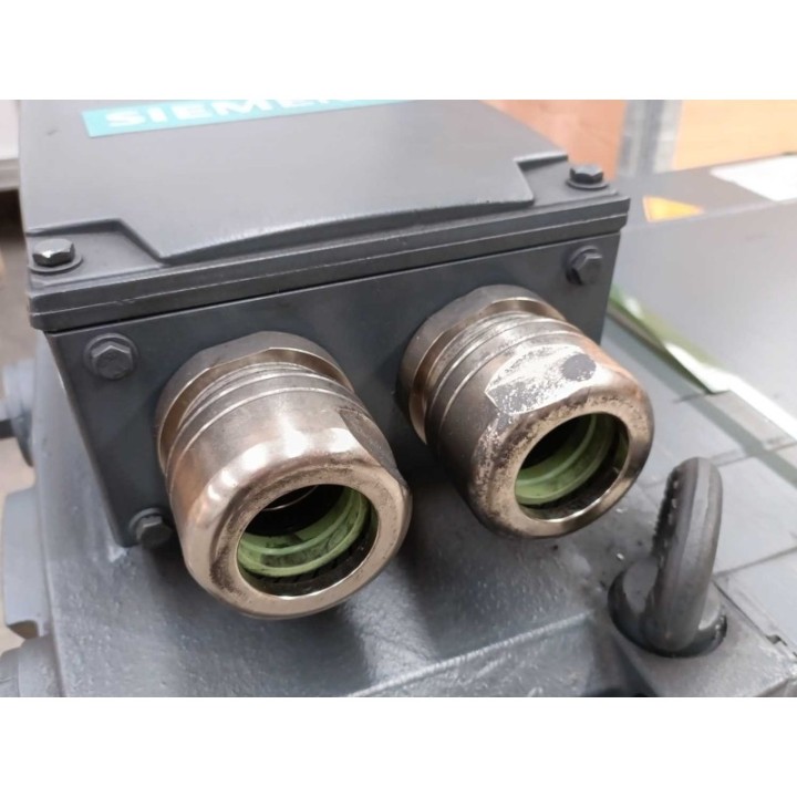 Siemens 1PH8226-1DC20-0BB1